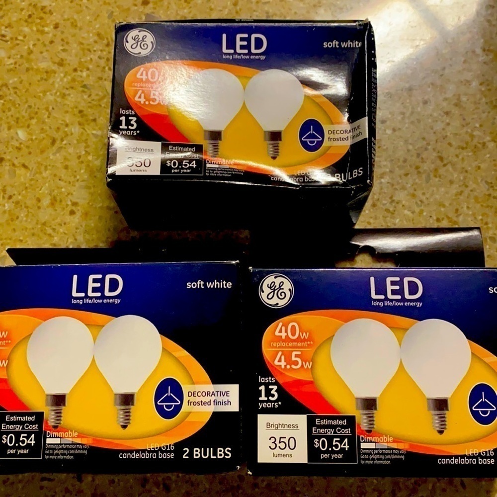 Candelabra LED Bulbs NIB Lighting Frosted Glass 40 Watt Soft White